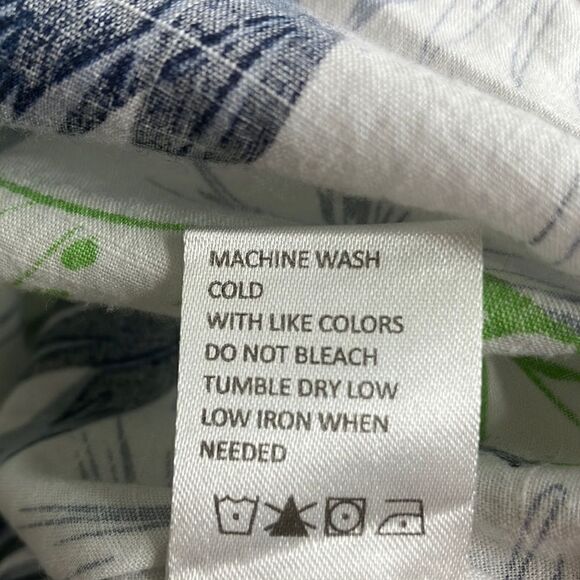 Vintage Alexander Julian  COLOURS M Camp Vacation Hawaiian Flamingo Unisex shirt - Picture 6 of 12